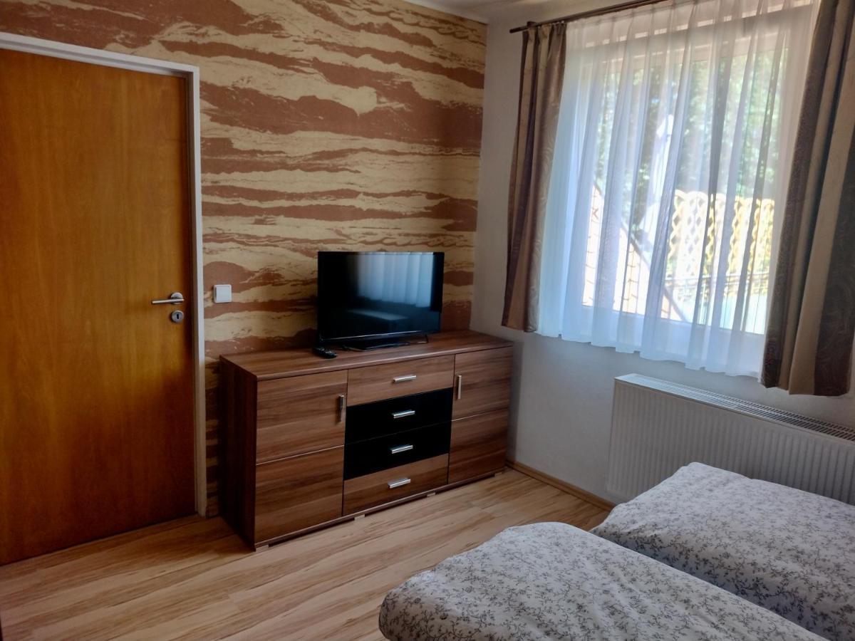 Ferienwohnung An Der Murg バイアースブロン エクステリア 写真